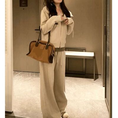 韩系秋季一整套穿搭高级感女2026新款小个子休闲运动卫衣套装冬装