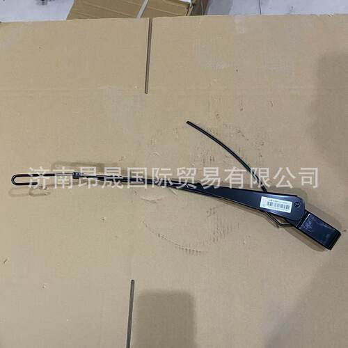 重汽HOWOT7HT5G汕德卡汽车配件豪瀚刮水器柄总成WG1671740082