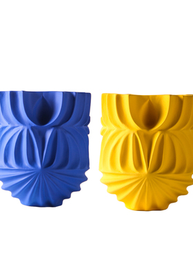 北欧简约家居蓝色黄色陶瓷花瓶摆件样板房间客厅餐桌卧室黑白花器