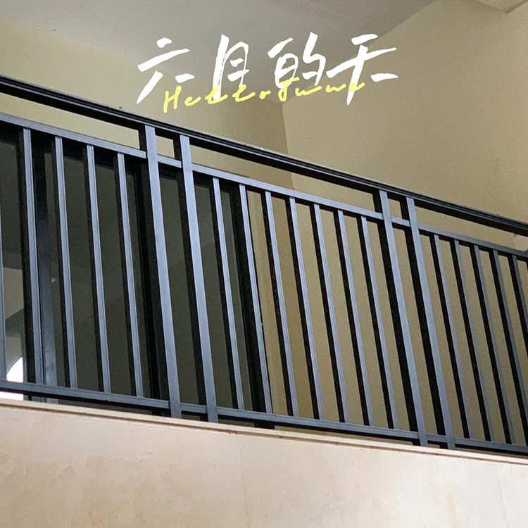 佛山工厂铝艺防护栏定制别墅院墙阳台铝合金栏杆小区围栏庭院围墙图片