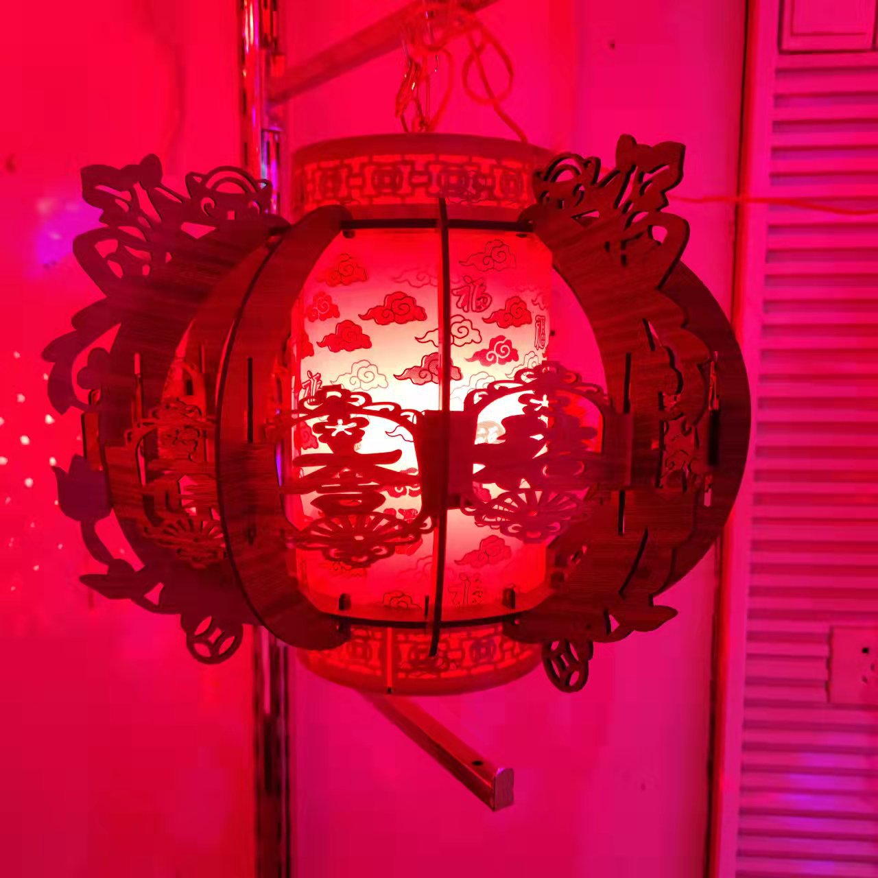 新款灯笼中国风新年木质灯笼宫灯实木吊灯户外