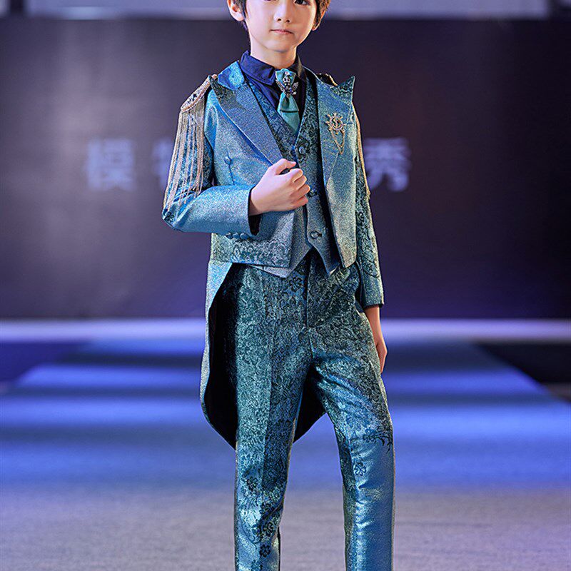 男童西装套装2024款儿童走秀钢琴演出服主持人燕尾生日小礼服秋冬