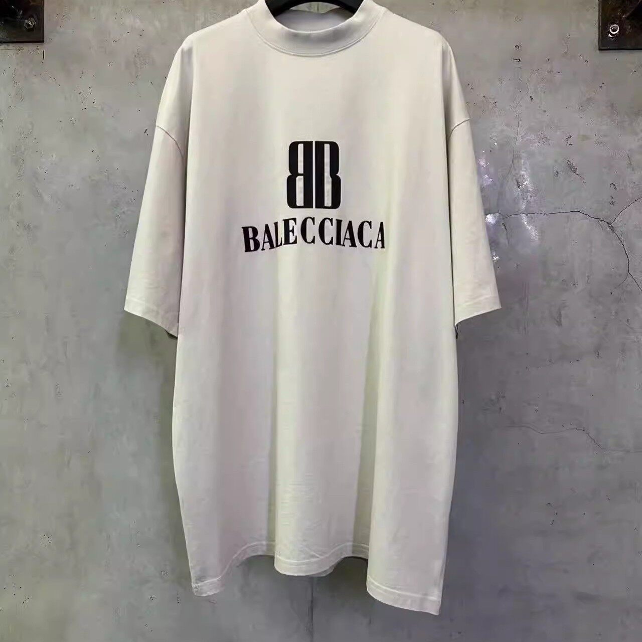 巴黎正确版双B印花短袖T恤男女款