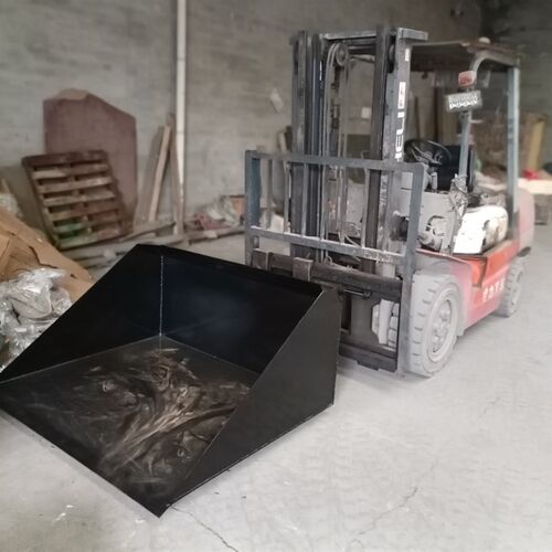 叉车铲斗废料斗叉车倾翻斗叉车属具叉车改装铲斗叉车配件加工定制