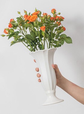 白色陶瓷花瓶餐桌家居装饰简约法式奶油软装工艺摆件复古小众简约