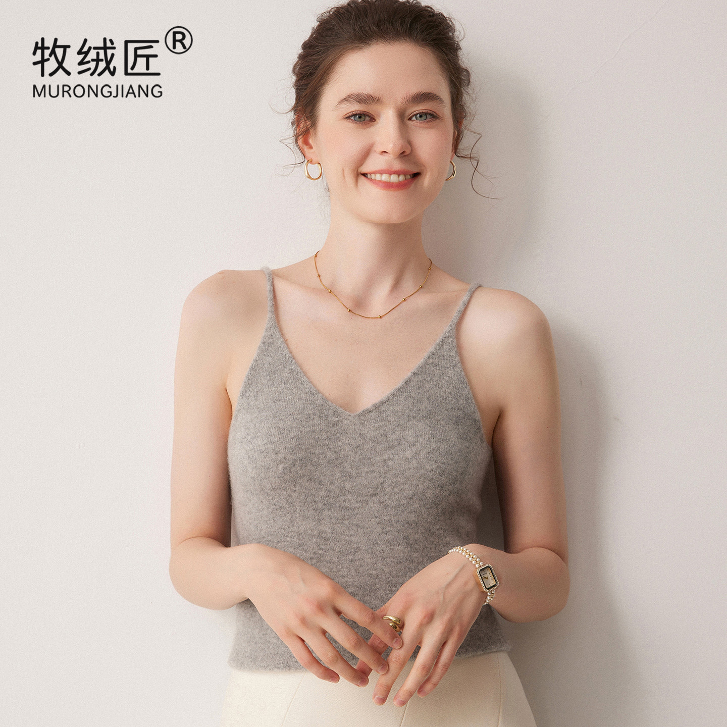 软糯亲肤~V领吊带羊绒衫