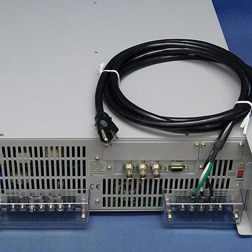 台湾chroma61504可編程交流電源供應器 0~300V/15~1kHz/2KVA