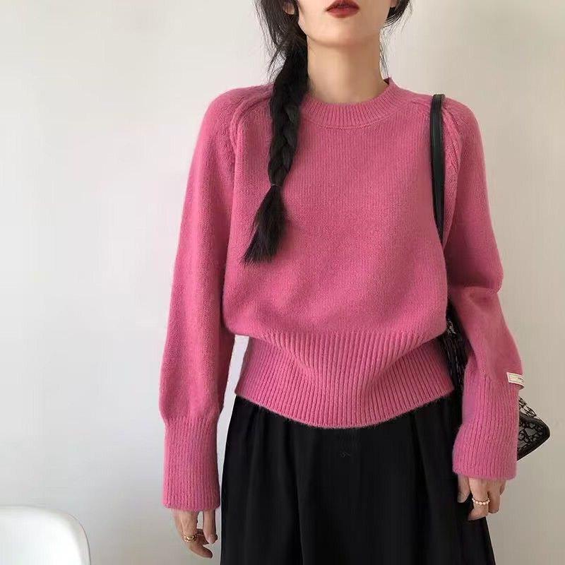 慵懒风宽松圆领毛衣女高腰短款上衣时尚高级感秋冬百搭针织打底衫