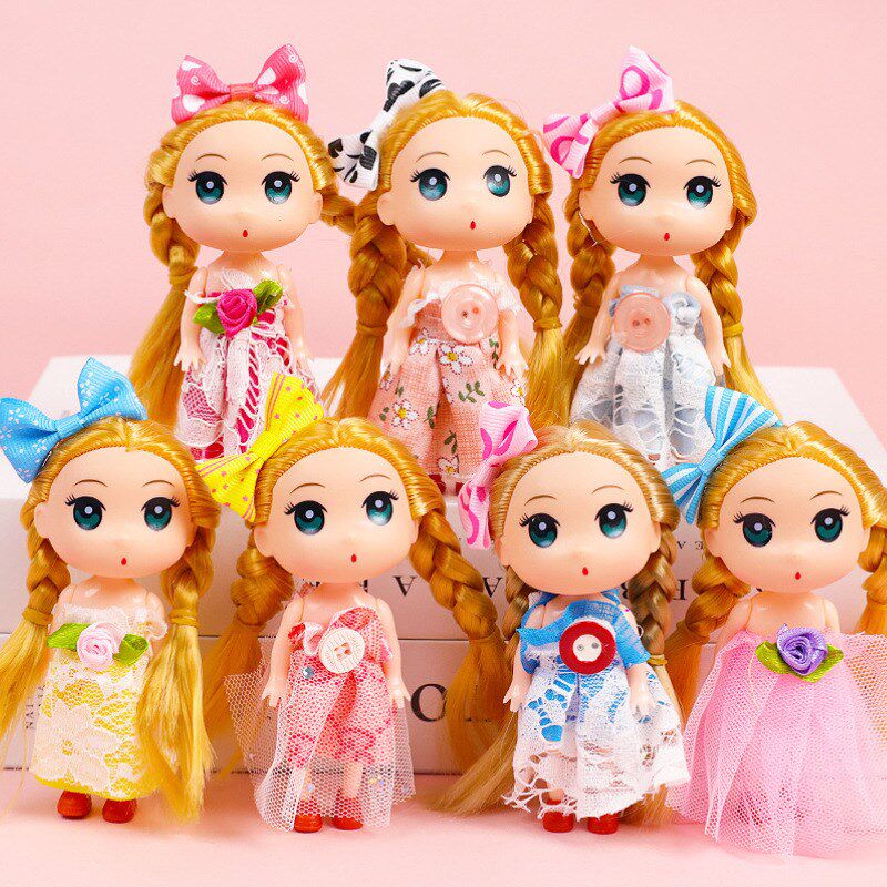 幼儿园儿童生日活动精美小礼品女生礼盒装娃娃挂件公司开业赠礼物