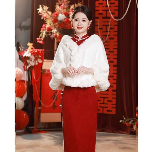 新娘婚纱礼服披肩结婚礼旗袍敬酒服外套大毛领披肩短款斗篷冬季女