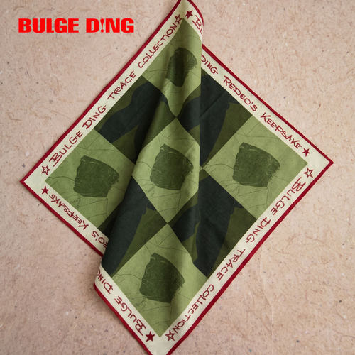 BULGEDING泊丁印花牛仔方巾