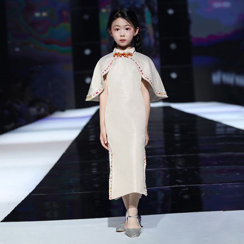 女童旗袍汉服国潮模特走秀新中式小女孩儿童中国风古筝朗诵演出服