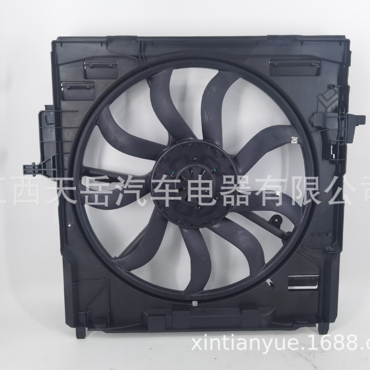适用于汽车型号E70 (有耳） 汽车散热器风扇 17428618238