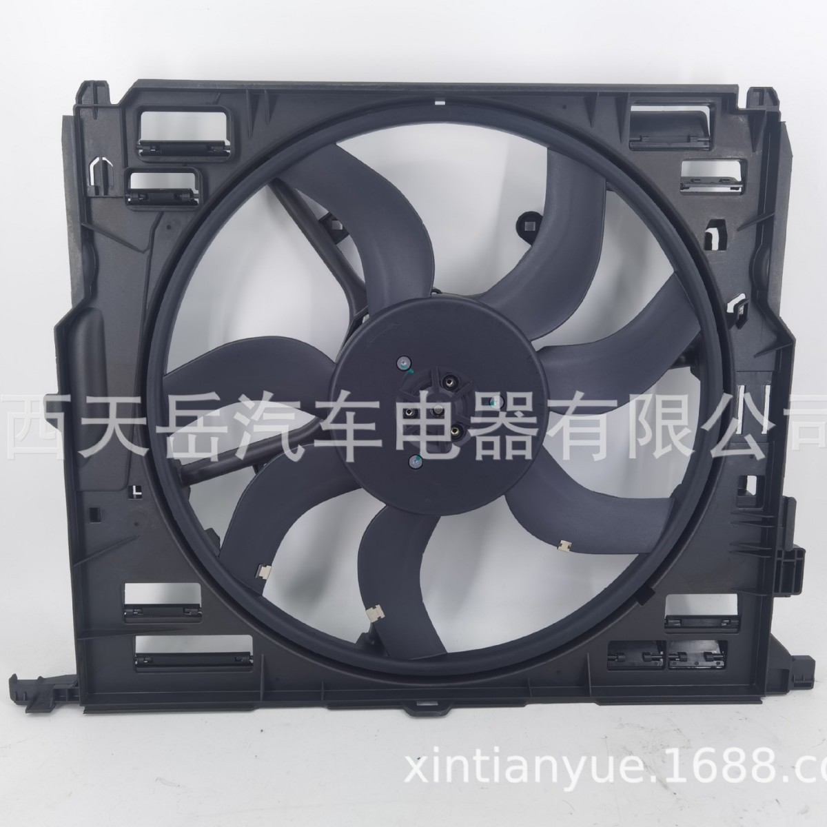 型号F18（六缸）汽车散热器风扇 17428509741 17427599493