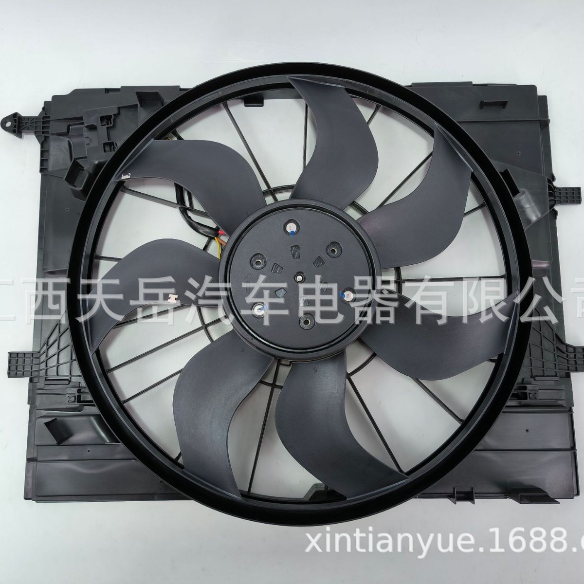 型号W247 汽车散热器风扇A2479060100 A2479060000 A2479067906
