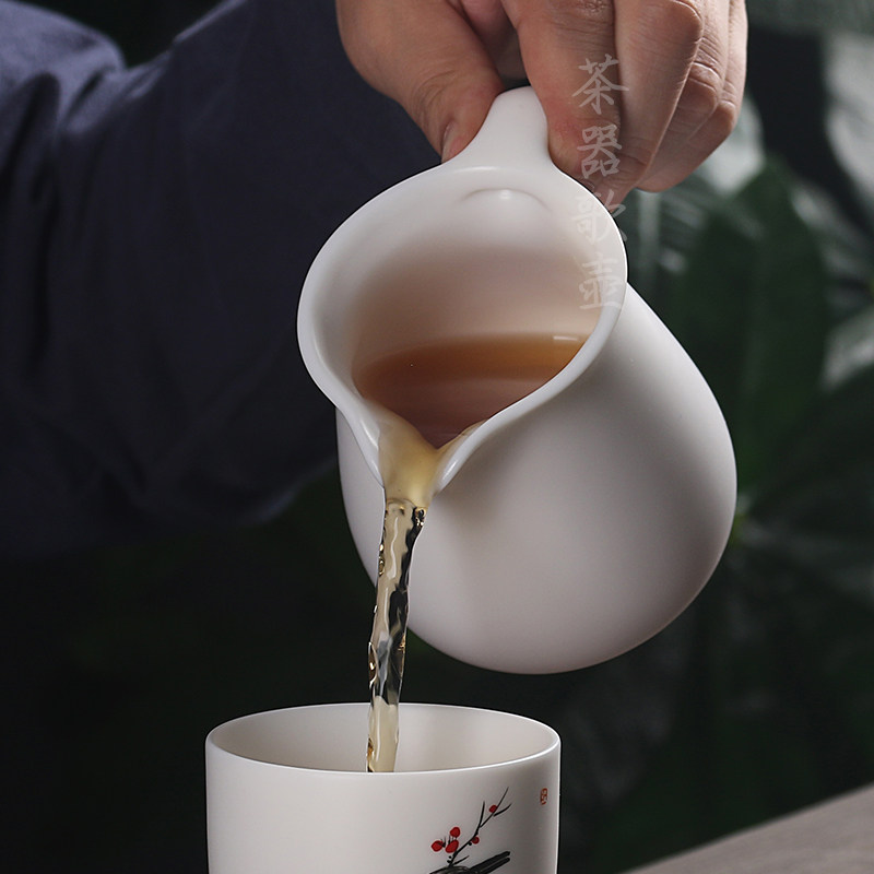 白瓷公道杯单个加厚一体陶瓷茶海功夫茶具公杯公道壶倒茶器分茶杯