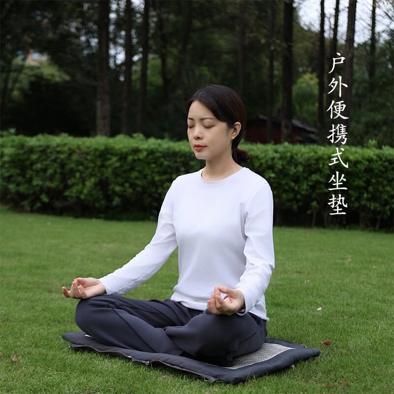 户外打坐垫便携式多功能冥想垫防水面料居士拜垫手提式静禅修垫