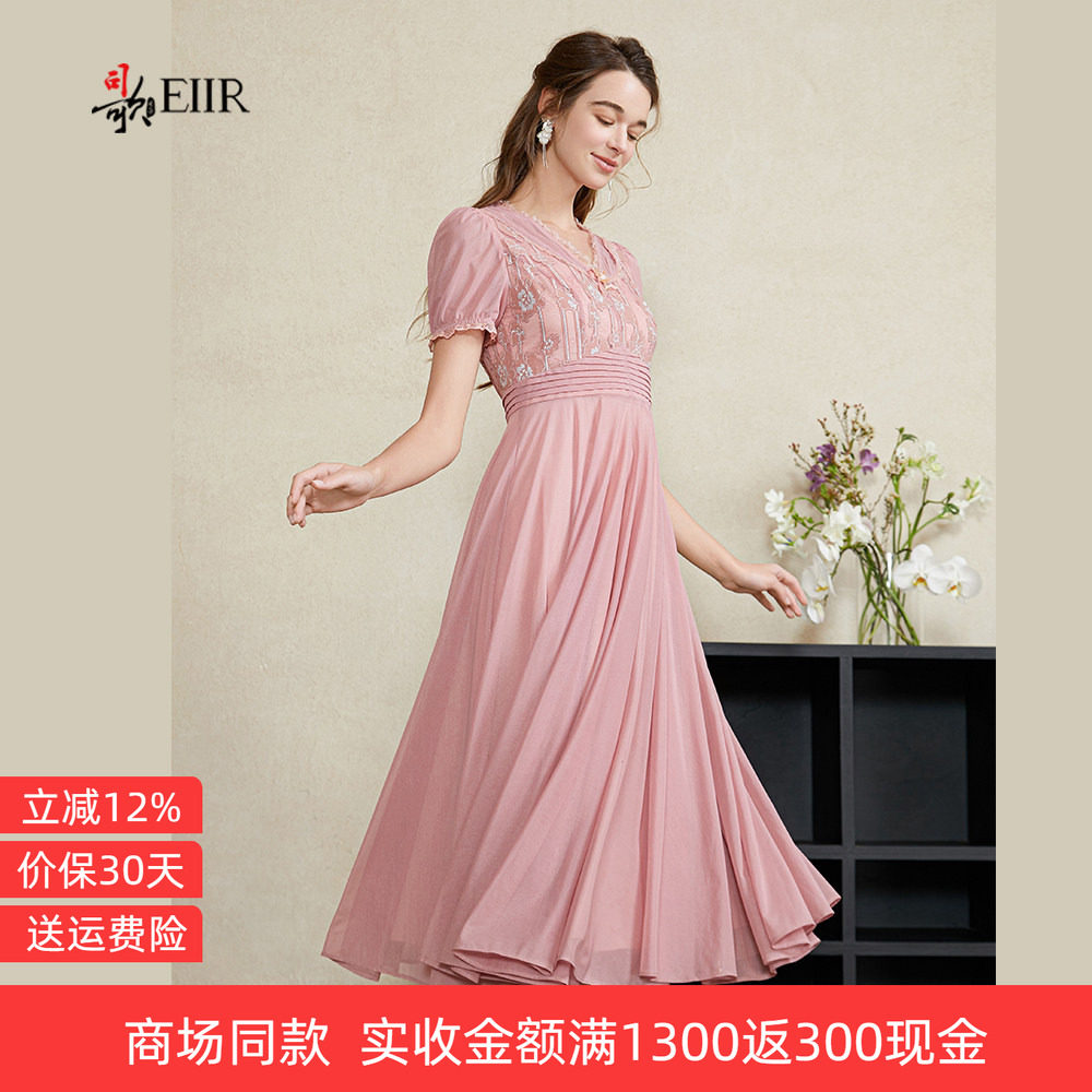 司歌甜美绣花v领连衣裙女夏季