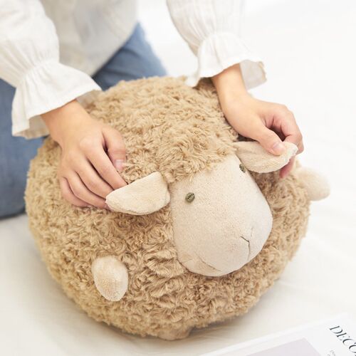可爱小羊公仔圆球形脚蹬玫瑰毛绒抱枕车内卡通玩偶生日礼物少女心