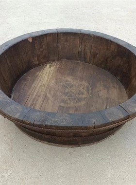 民俗老物件水桶木盆竹篮农耕文化旧农具复古怀旧展览摆件影视道具