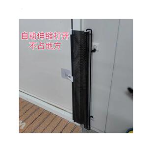 防止猫外出，防止猫进入卧室，宠物栅栏挡住猫门，伸缩栅栏挡住猫