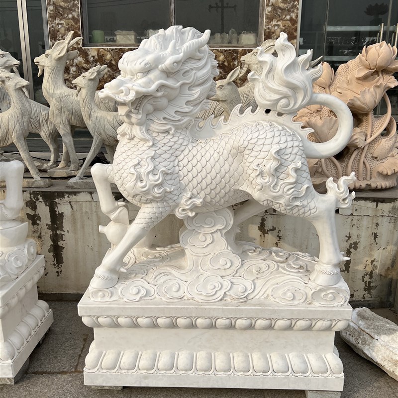石雕麒麟一对汉白玉精雕石麒麟招财镇宅酒店公司家用门口摆件貔貅