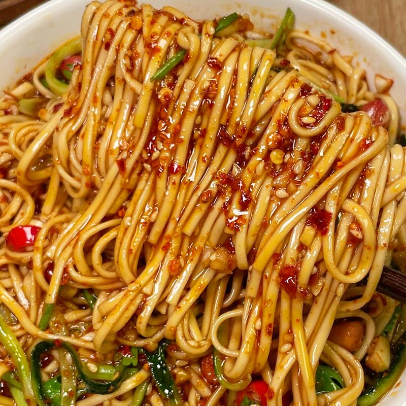 买一箱送一箱】老北京炸酱面风味杂酱面休闲食品拌面速食冲泡桶装