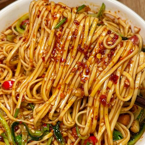 买一箱送一箱】老北京炸酱面风味杂酱面休闲食品拌面速食冲泡桶装