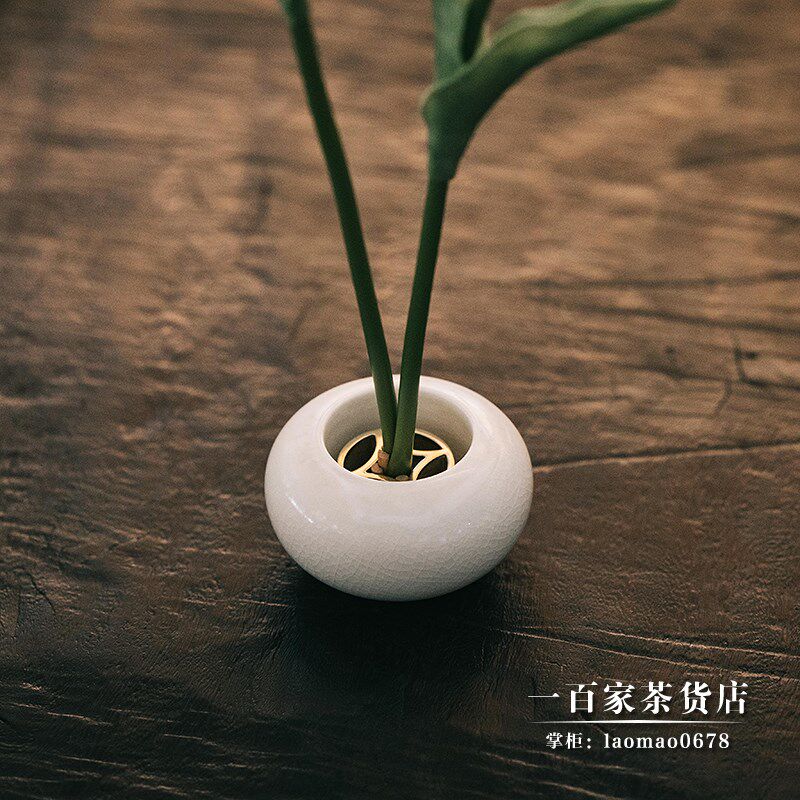 不二学古花器花小钱丨碧珠 花留为古币造型圆润饱满小巧瓷花瓶