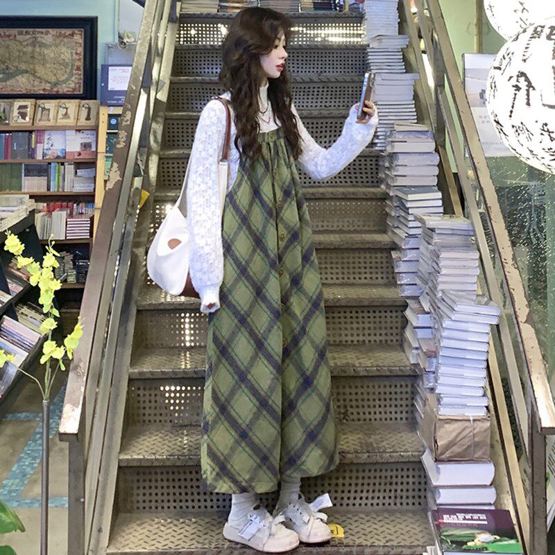 大码女装2024秋冬胖mm森系蕾丝打底上衣+绿斜格纹毛呢背带裙套装