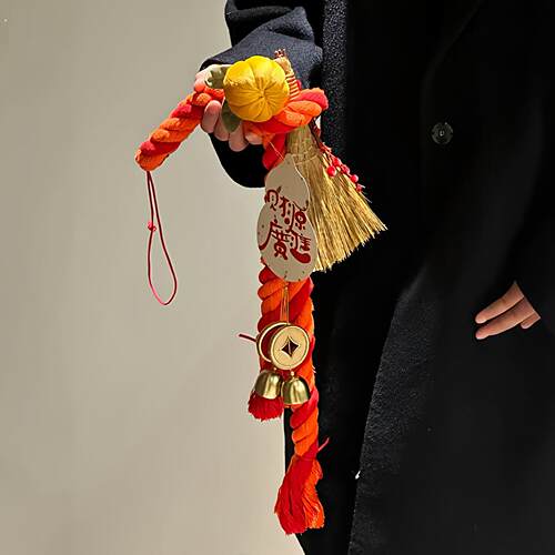 新年装饰挂件万字结入户门挂氛围布置马年春节2026年扫把扫帚挂饰