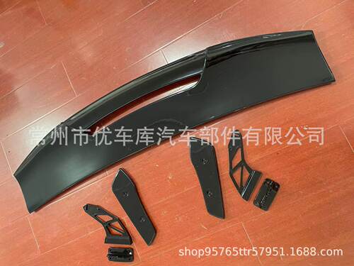 适用于宝马M2 M3 M4 M5 M6改装MAD款碳纤维尾翼三厢通用GT尾翼