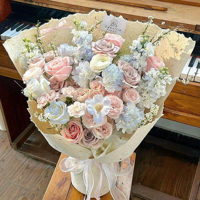 韩式ins高级曼塔混搭玫瑰花束鲜花同城速递全国配送毕业女生日礼