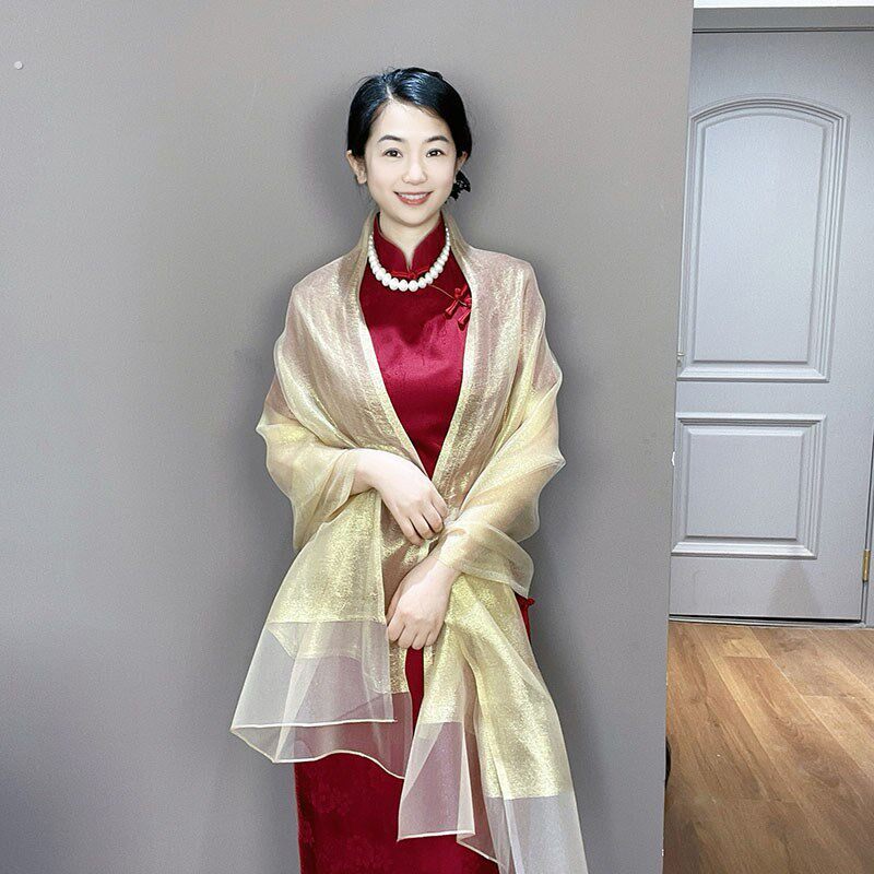 香槟色真丝羊毛高级感旗袍外搭晚礼服披肩2025新款高档真丝围巾