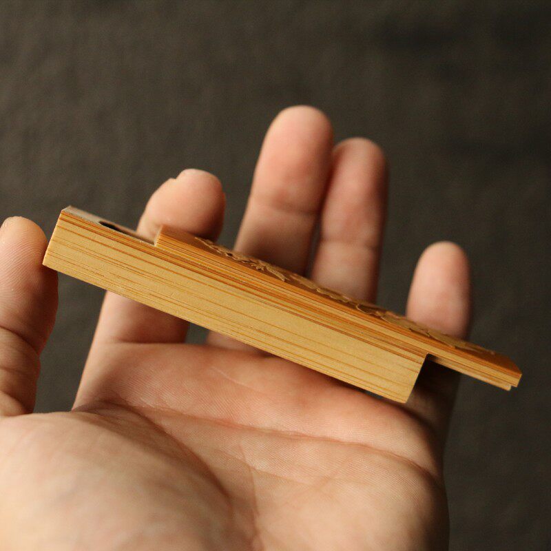 十几年老玉竹东阳名家裘立刚本工精工留青雕刻阴刻牙签盒竹雕收藏