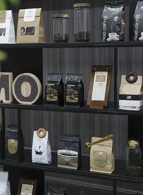 样板间厨房储物柜摆件咖啡饰品陈列售楼处水吧区软装饰品