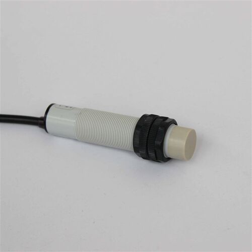 接近开关电容式非金属感应传感器CJM18M-8N1-S直流三线NPN常开24v