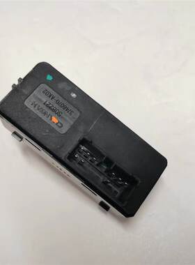 适用长安汽车悦翔V7电动玻璃升降器开关电动车窗开关总成正厂配件