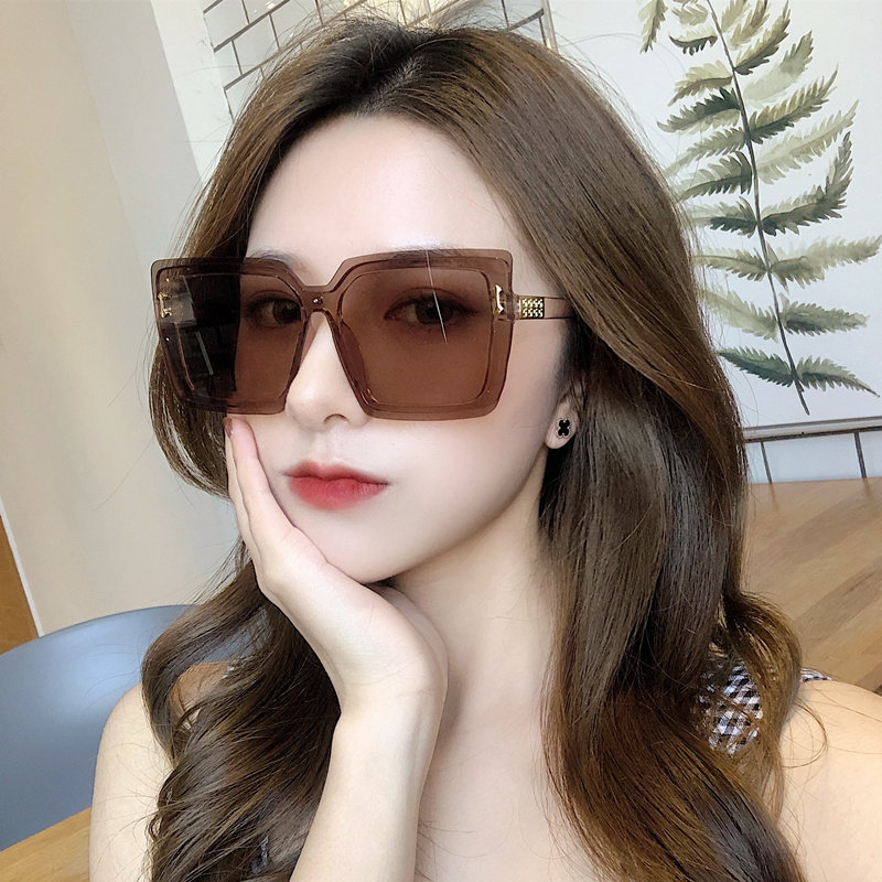 方形超大框墨镜2020新款潮女网红百搭黑色遮脸眼镜偏光开车太阳镜
