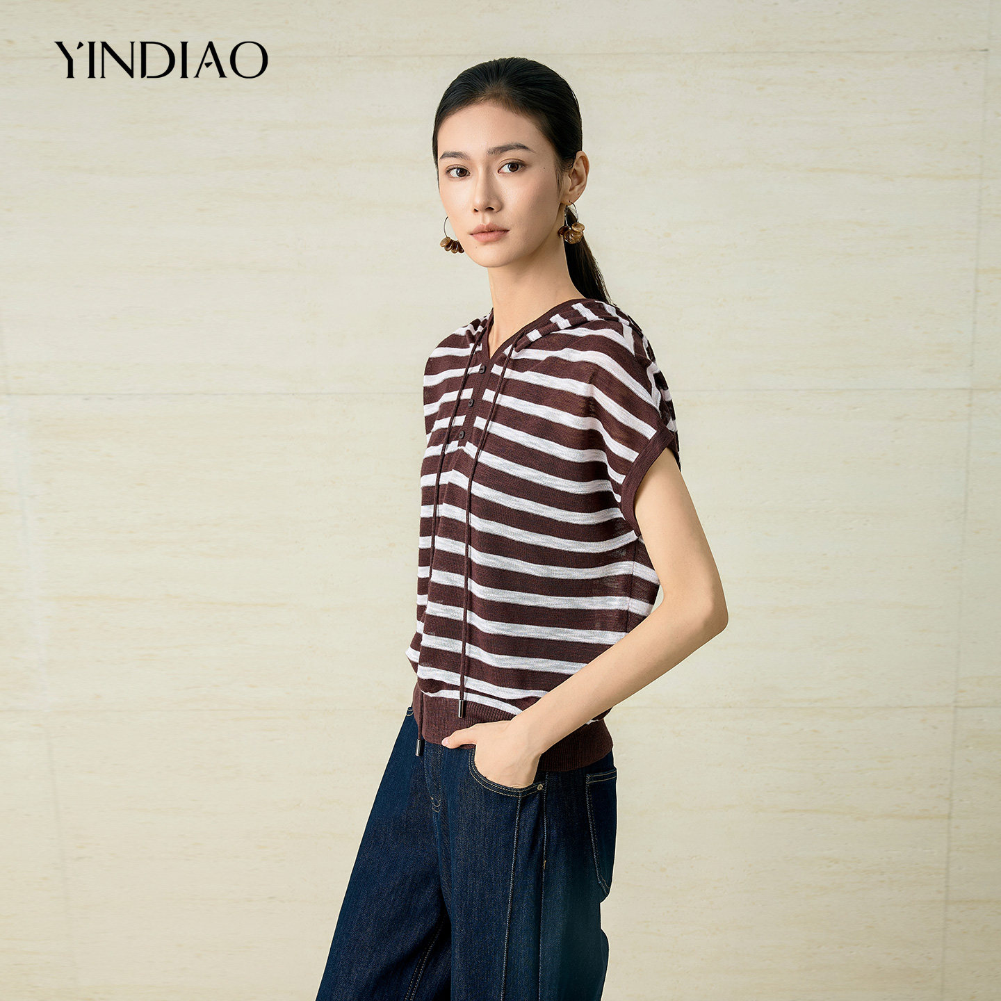 YINDIAO引调抽绳连帽条纹针织衫