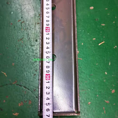 中国重汽成都王牌737 757 777 变速箱吊架 变速箱托架 172897