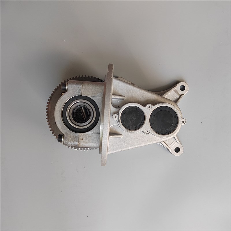 金彭D70S7T90骏驰金牛座V8电动四轮车变速箱差速器齿轮箱后桥牙包