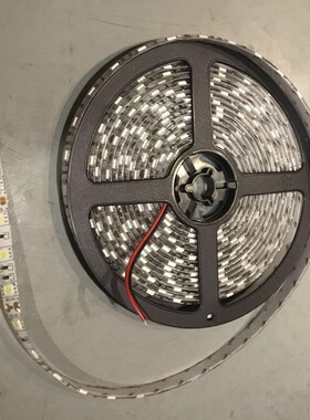 超高亮12v灯带 5050防水LED灯带 24V货车汽车灯条 光带 地摊 滴胶