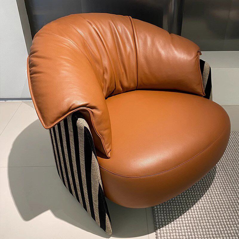 意式极简客厅单人休闲椅头层牛皮设计师款沙发椅轻奢羽绒真皮沙发