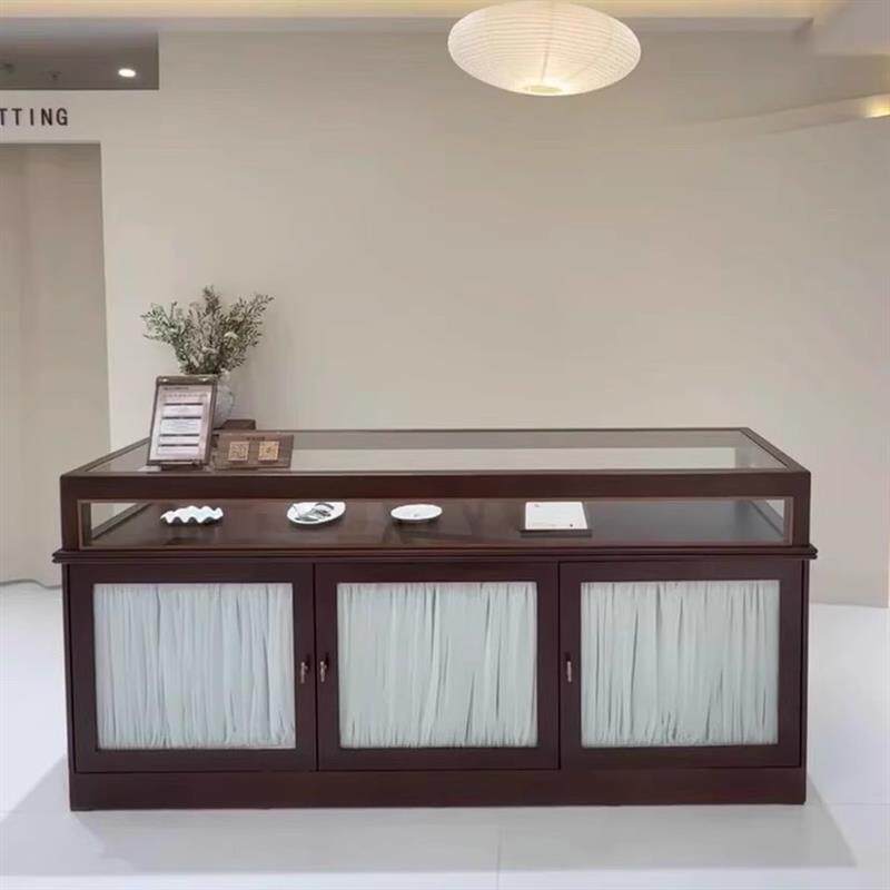服装店中岛柜收银柜台展示柜中岛台展示柜饰品店展示台中岛桌收纳
