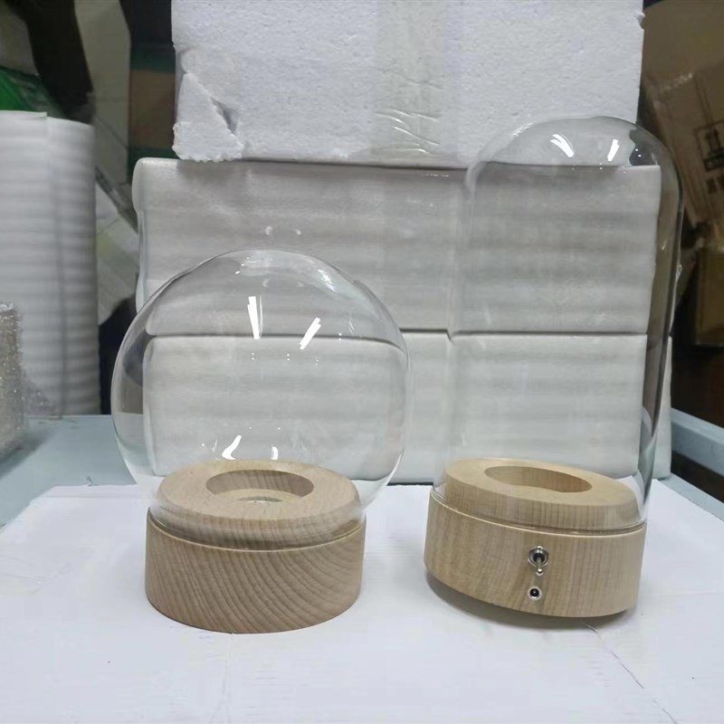 实木发光旋转八音盒玻璃罩暖光充电音乐盒玻璃球水晶手工作品展示