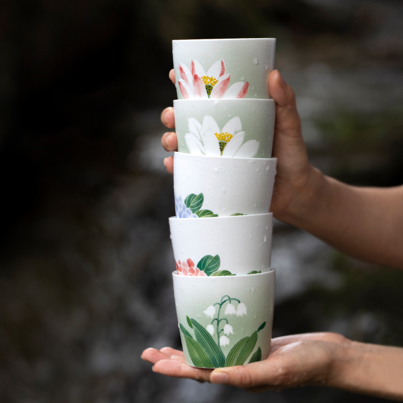 山水间铃兰荷花绣球花手绘茶杯高颜值陶瓷水杯女早餐好看杯子家用