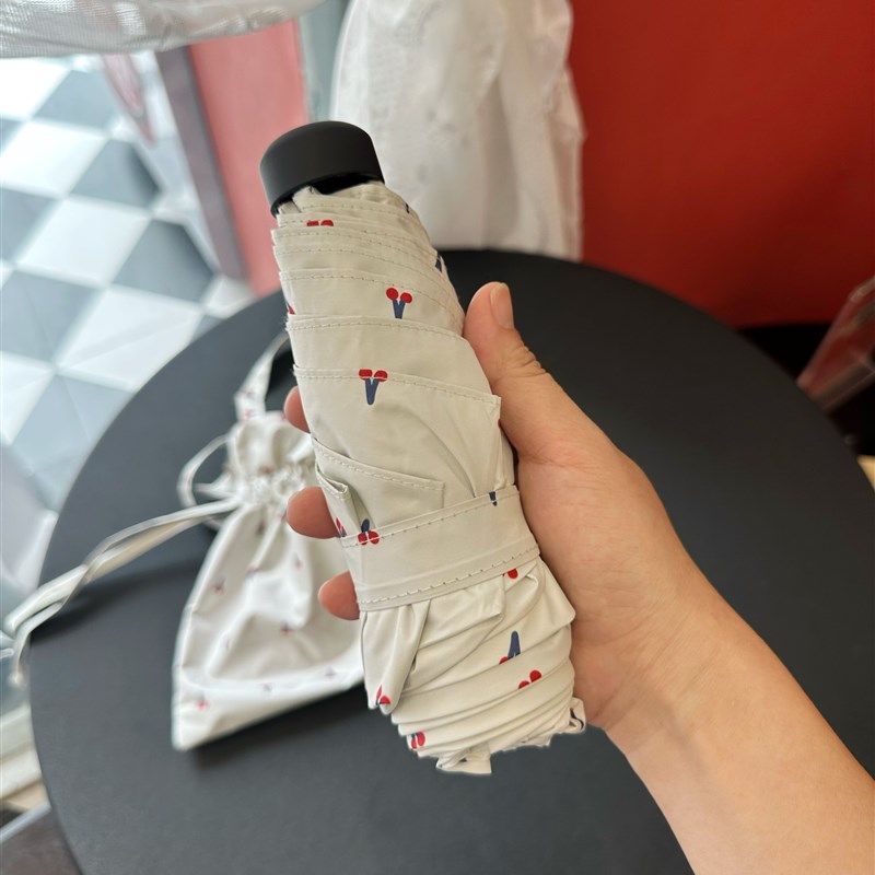 原创迷你口袋伞防风防晒五折迷你便携小伞晴雨两用太阳伞