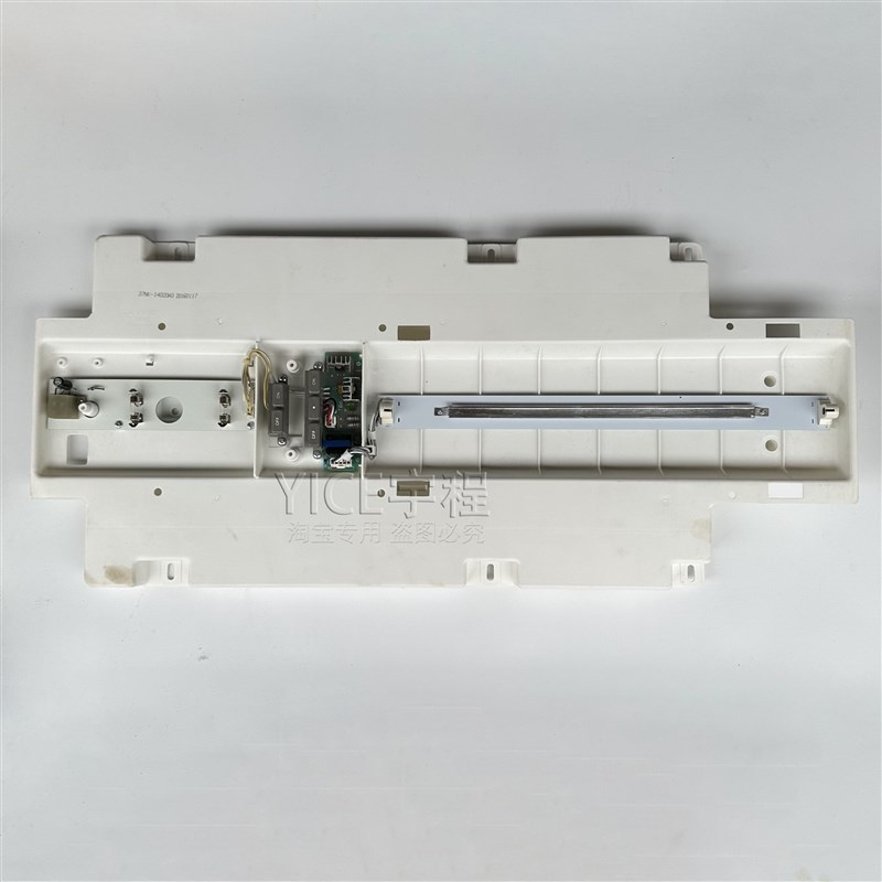 适用于东风风行菱智m5m3v3顶灯后厢灯风行后车顶灯总成室内顶灯