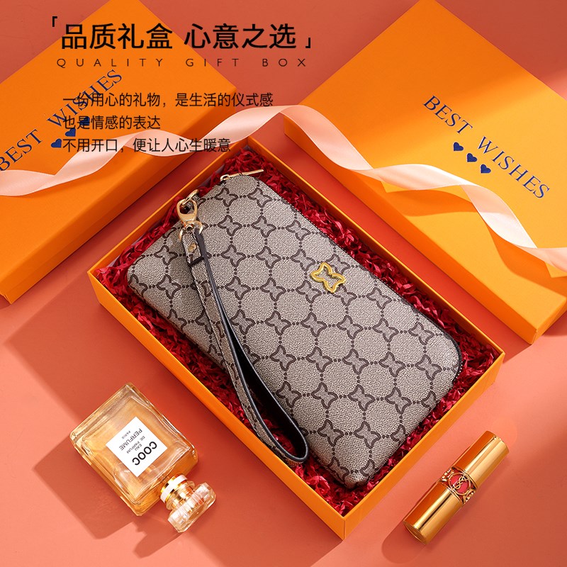 手包女士精致高档单肩斜挎小包2026新款可放手机手拿包手抓包女图片